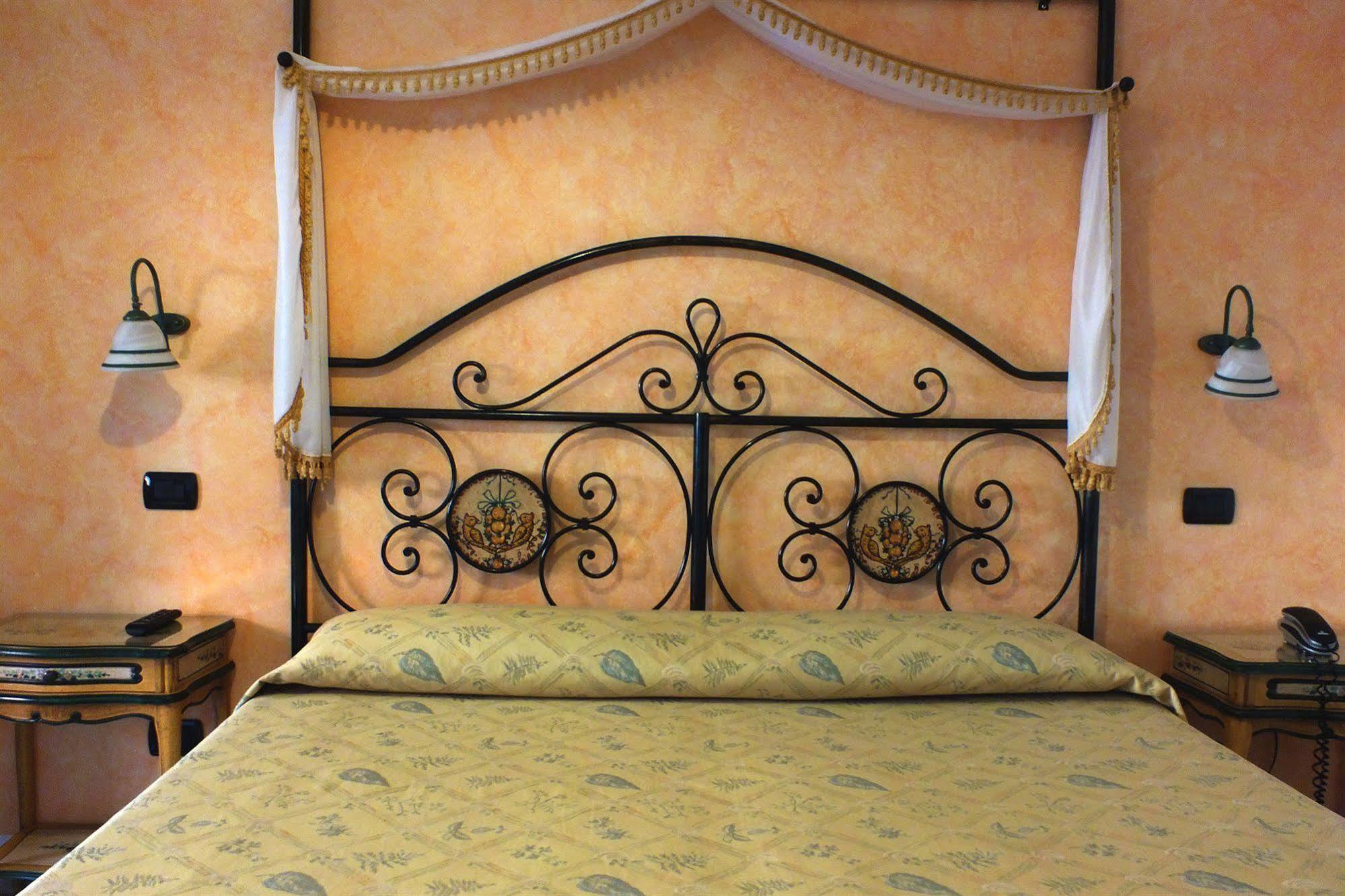 Hotel Victoria 3*